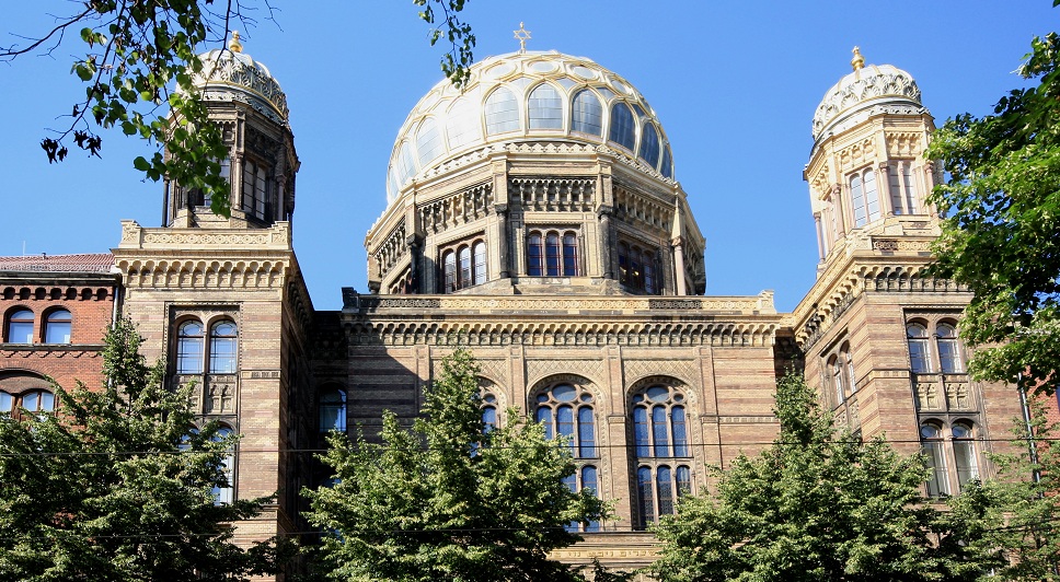  Die neue jüdische Synagoge in Berlin im Juli 2020 (Bild: www.berliner woche.de)