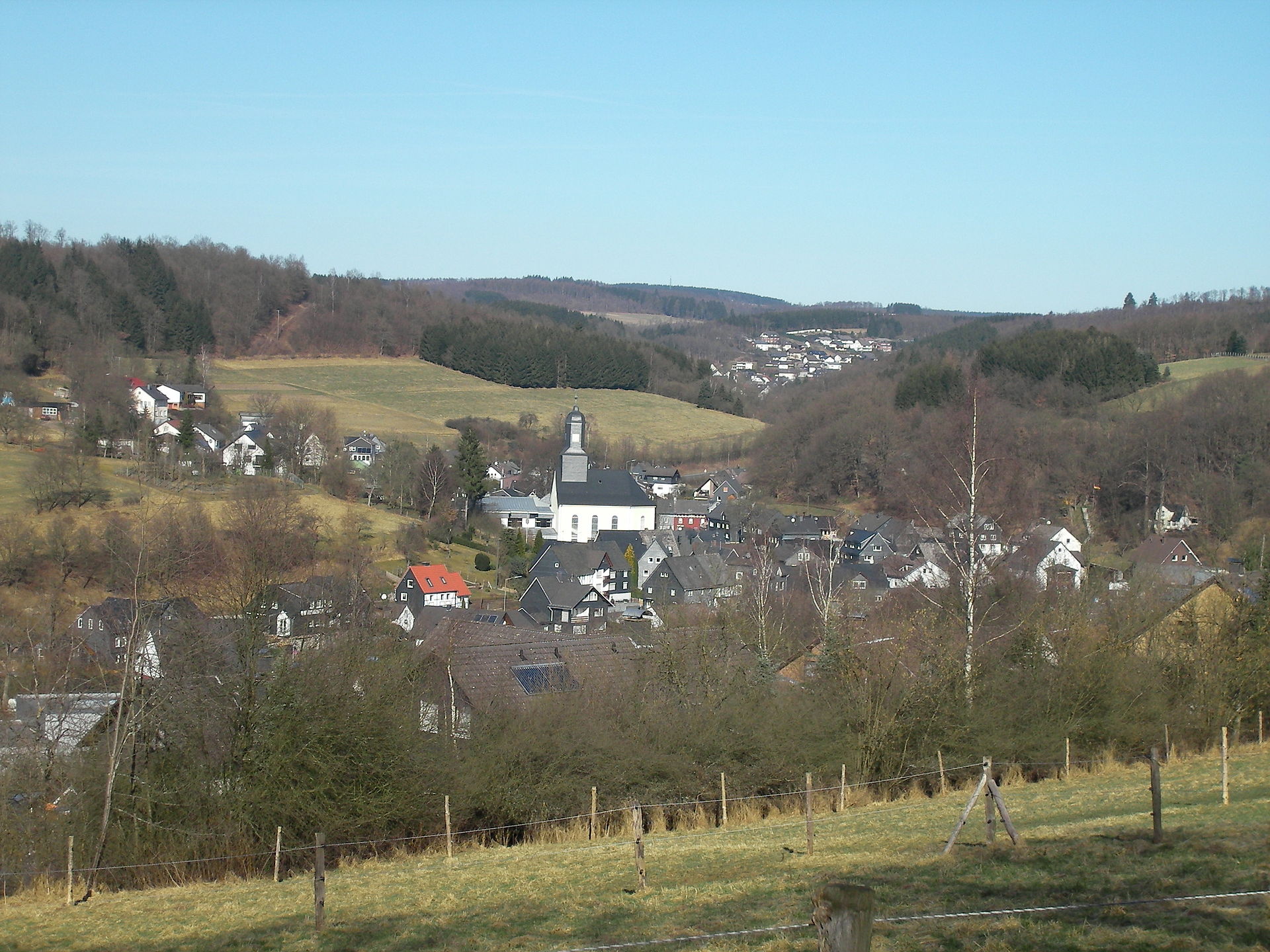 Plittershagen einer der ältesten Ortsteile Freudenbergs. Schon im 11. Jahrhundert wurde der Ort erstmals urkundlich erwähnt. (Bild aus GPS Wanderatlas)