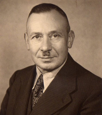 Albert Schmidt der Pionier des heimischen Kraftfahrtgewerbes 1930