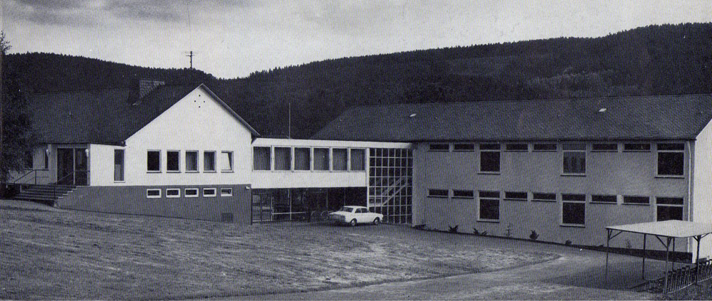 Die Adolf-Reichwein- Gemeinschaftsschule an der Hochstraße in Dahlbruch